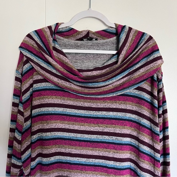 Lane Bryant Cowl Neck Hacci Eloise Striped Top size 18/20 - Picture 3 of 8